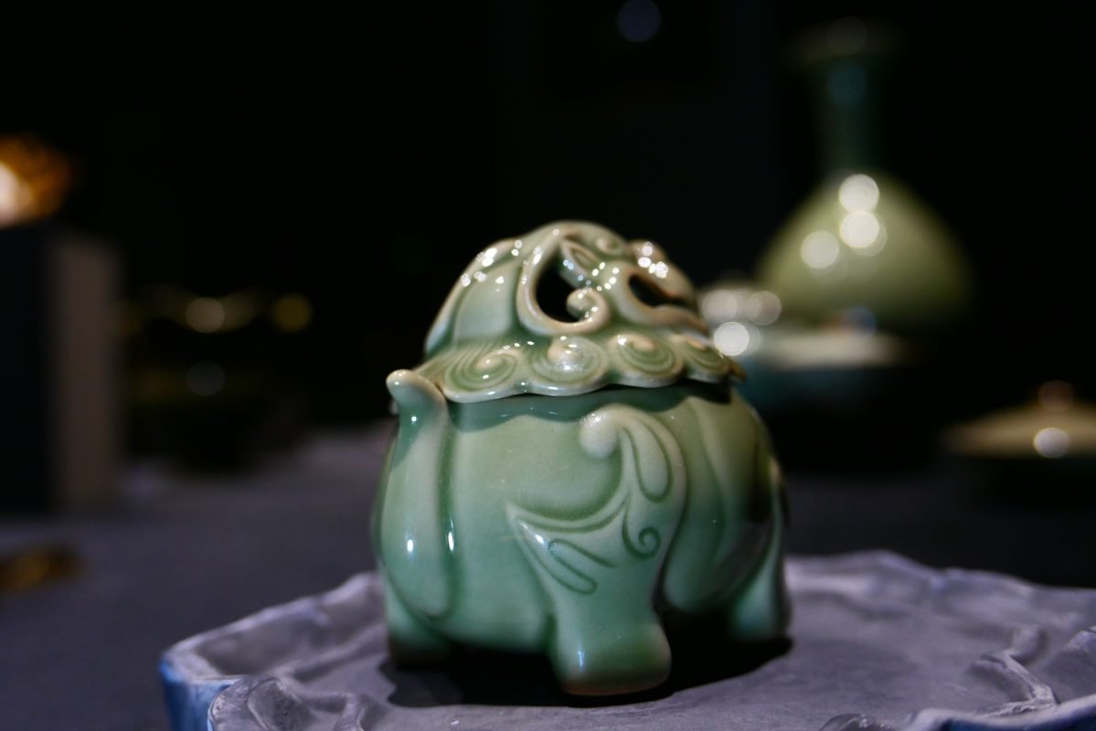 Yaozhou celadon Luduan incense burner Chinese guardian beast