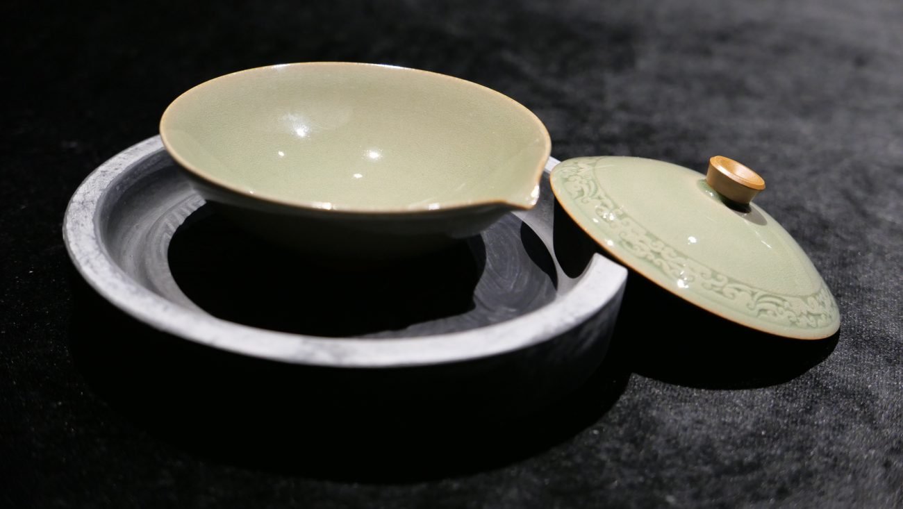 Song dynasty gaiwan Taotie pattern and plain celadon Yaozhou tea ware