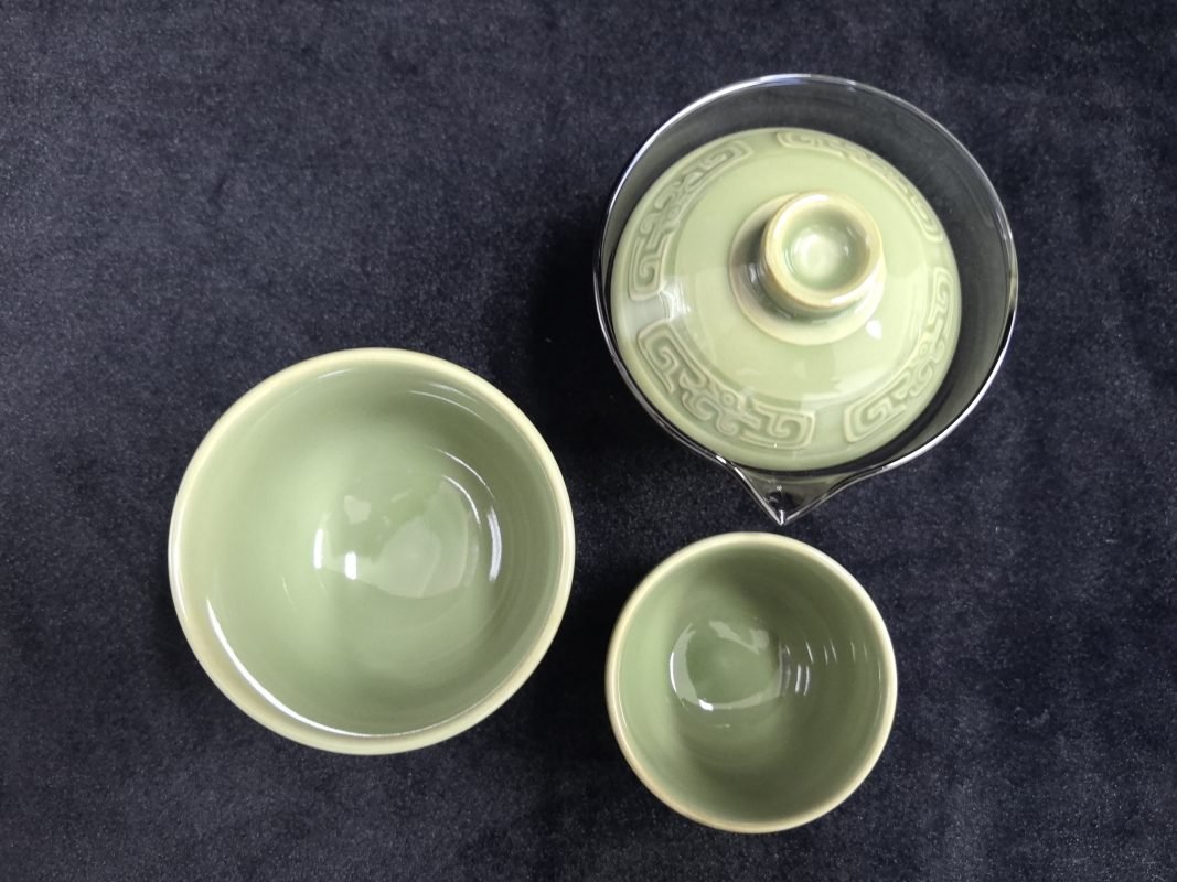Portable celadon travel tea cup modern Chinese design