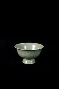 Balanced forms were central to Yaozhou ware, reflecting its role in everyday use.