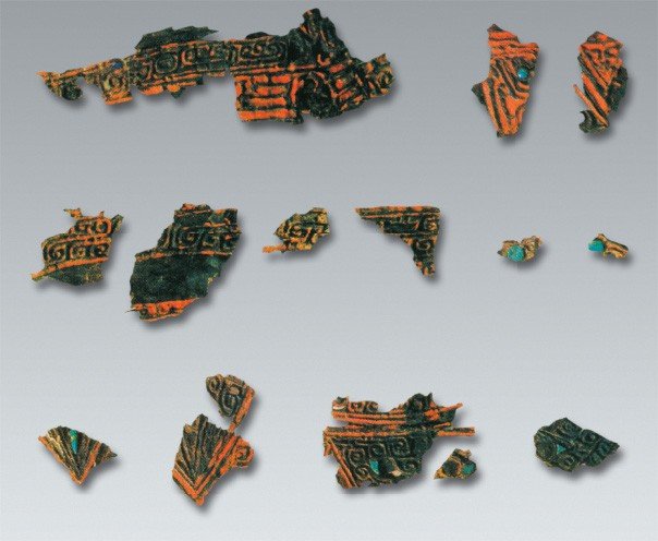 Shang dynasty lacquer ritual vessel