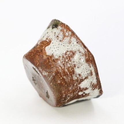Snow-Like Shino Glaze Surface Warm, Soft, Naturally Layered